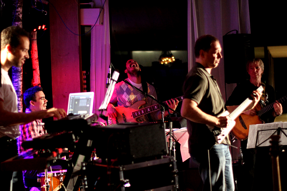 Ralph Herrnkind  feat. Julius & Felix   Pastorius, Jesse Milliner & Bernie  Adamkewitz rh_070710_basu_IMG_1066_1000