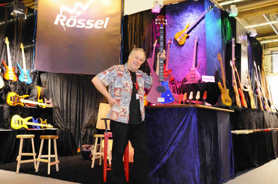 Bass Professor Musik Messe 2011 - Roesselbass
