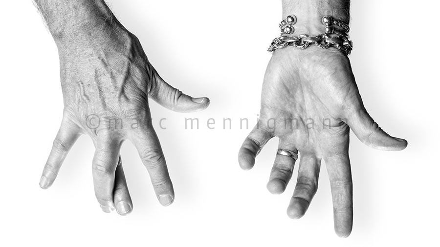 Marc Mennigmann "HANDS PROJECT"