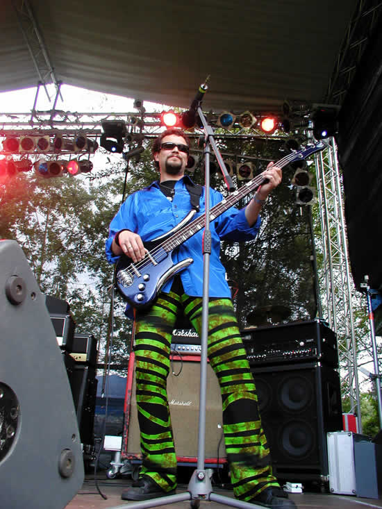 Bass Professor Bass Beauty Contest 2011 Bass Professor Bass Beauty Contest 2011