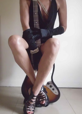 Bass Professor 1/2013, Lady on Bass: Sue Schuh