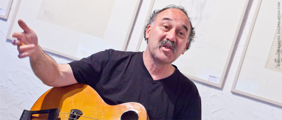 Bass Professor 3/2013, Ausgabe 70. Story: Bobby Vega