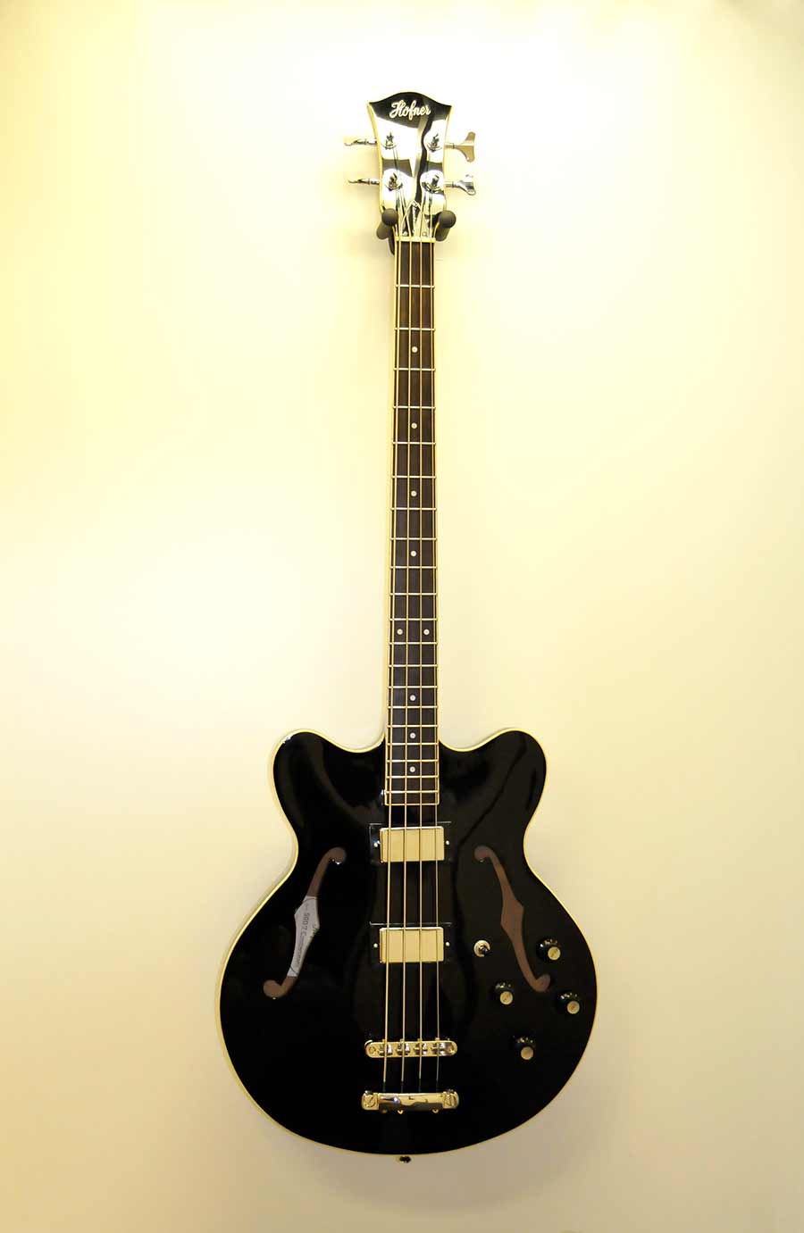HÖFNER