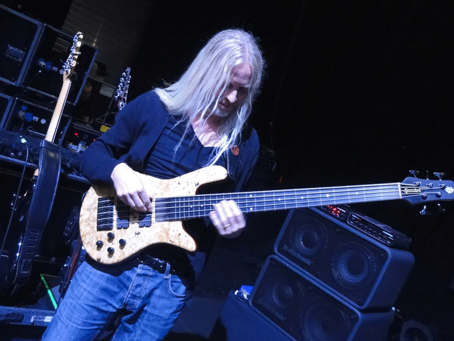 Bass Professor 4/2015, Story: Story: Nick Beggs Bass Professor 4/2015, Story: Story: Nick Beggs