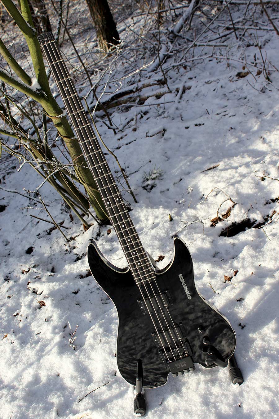 Bass Professor 1/2017 - BassMuseum: Steinberger XM-2A (1987)