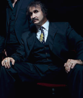 Bass Professor 3/2017;  Story: Alexander Hacke, "Einstürzende Neubauten".
