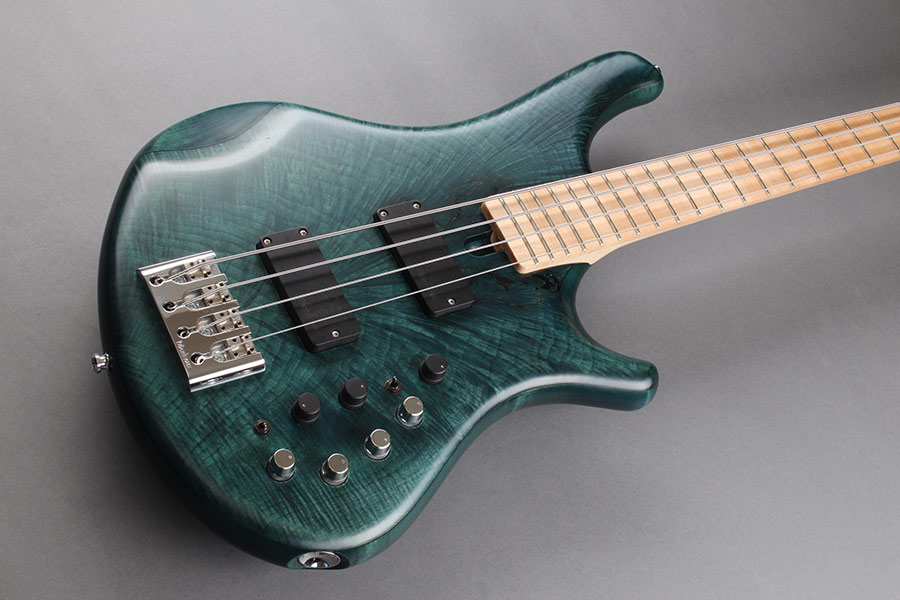 Bass Professor 3/2017 Test: MARLEAUX Tiuz 4
