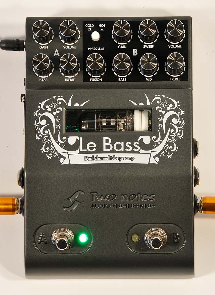 Bass Professor 3/2017 Test: TWO NOTES AUDIO ENGINEERING Le Bass Bass Professor 3/2017 Test: TWO NOTES AUDIO ENGINEERING Le Bass
