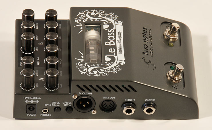 Bass Professor 3/2017 Test: TWO NOTES AUDIO ENGINEERING Le Bass Bass Professor 3/2017 Test: TWO NOTES AUDIO ENGINEERING Le Bass