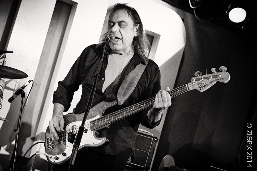 Bass Professor 4/2017, Story: John Proctor, Phil Budd Band