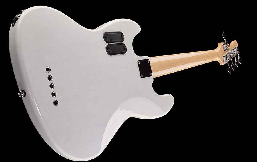Bass Professor 4/2017. Ausgabe Nr.91, Test: SIRE MARCUS MILLER V7 Vintage
