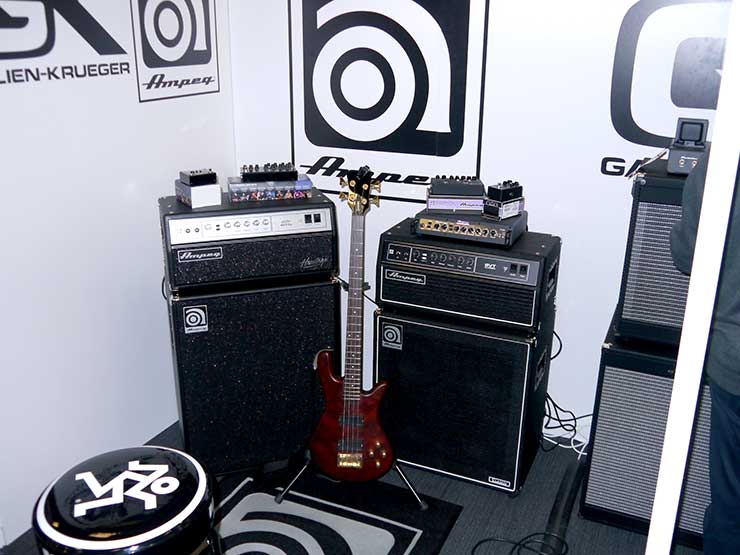 Bass Professor 3/2018. London Bass Guitar Show 2018
