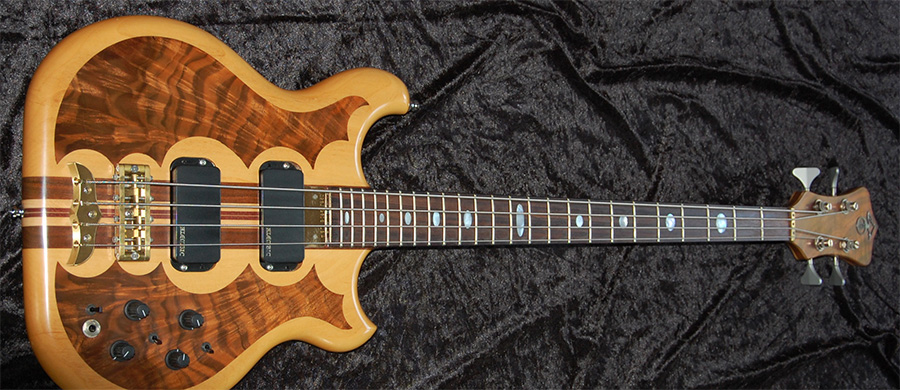 Bass Professor 5/2018, Ausgabe 96 - Bass Special: Alembic Bat Bass