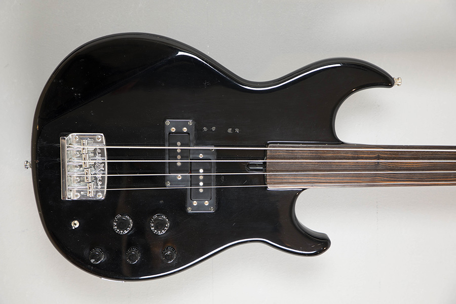 Bass Professor 1/2019, Ausgabe 98. BassMuseum: Yamaha BB-Serie Bass Professor 1/2019, Ausgabe 98. BassMuseum: Yamaha BB-Serie
