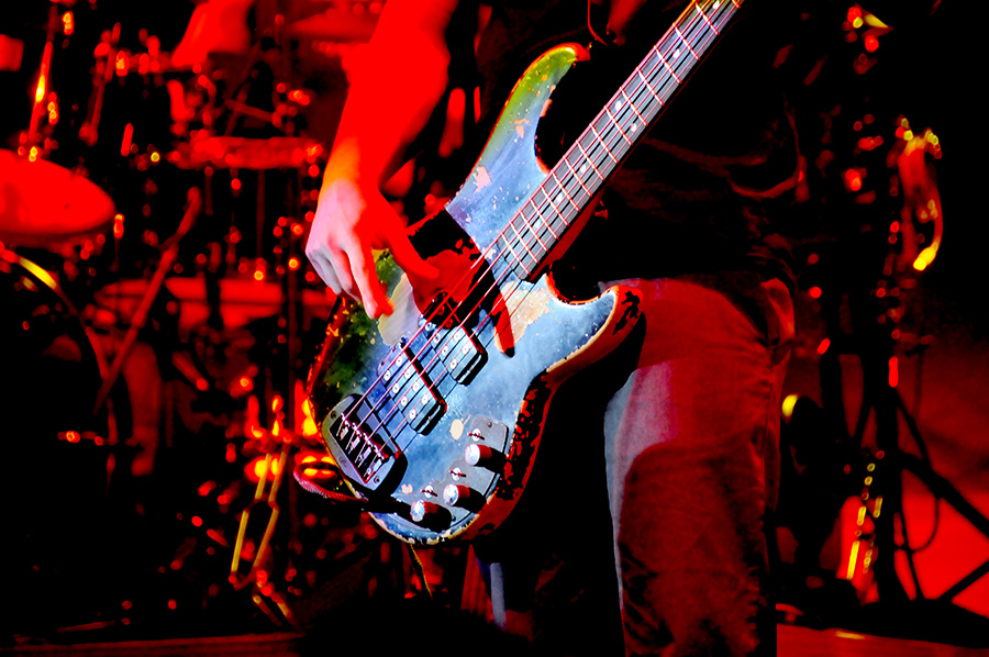 Bass Professor 2/2019, BassSpecial: G&L L-2000 - Frank Kernbach
