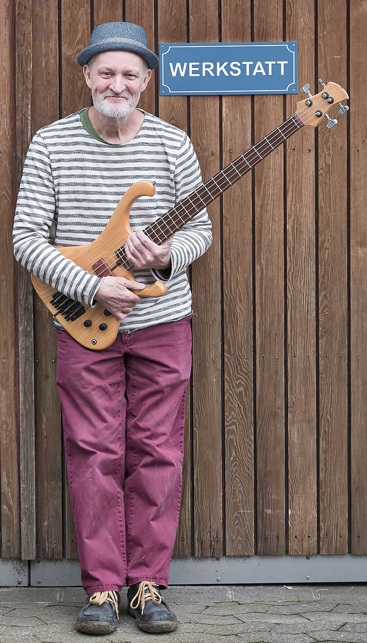 Bass Professor 6/2018 Nr. 98; Bassbauer im Gespräch - Christoph Dolf BASSCULTURE Bass Professor 6/2018 Nr. 98; Bassbauer im Gespräch - Christoph Dolf BASSCULTURE