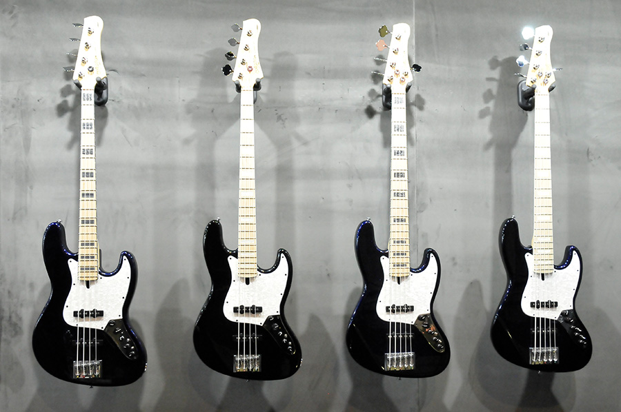 Bass Professor 2/2019 - Ausgabe 98 - Musikmesse 2019 Bass Professor 2/2019 - Ausgabe 98 - Musikmesse 2019