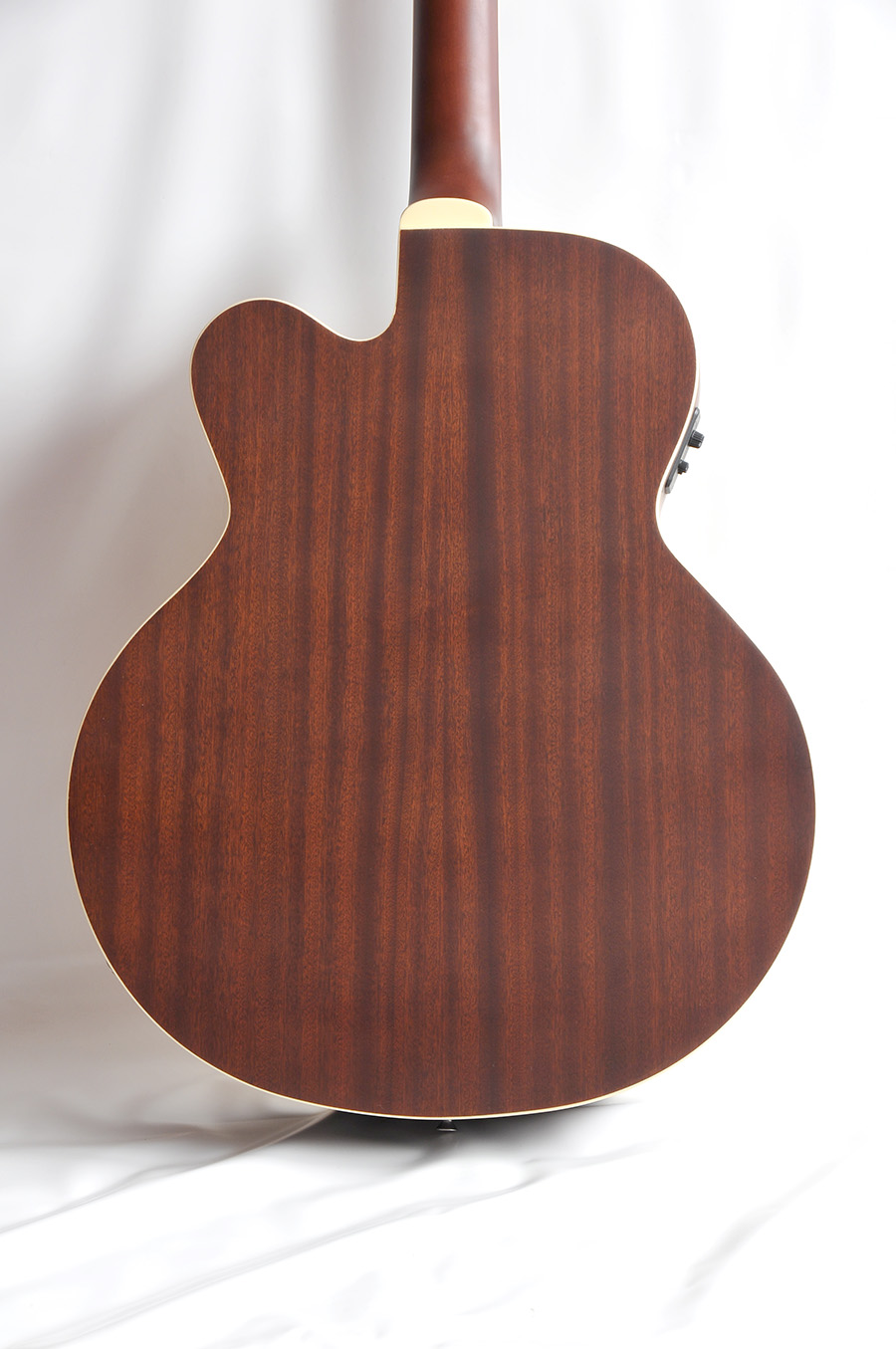 Bass Professor 3/2020. Ausgabe 103. Test: Jack & Danny ABG-1c und ABG-5c