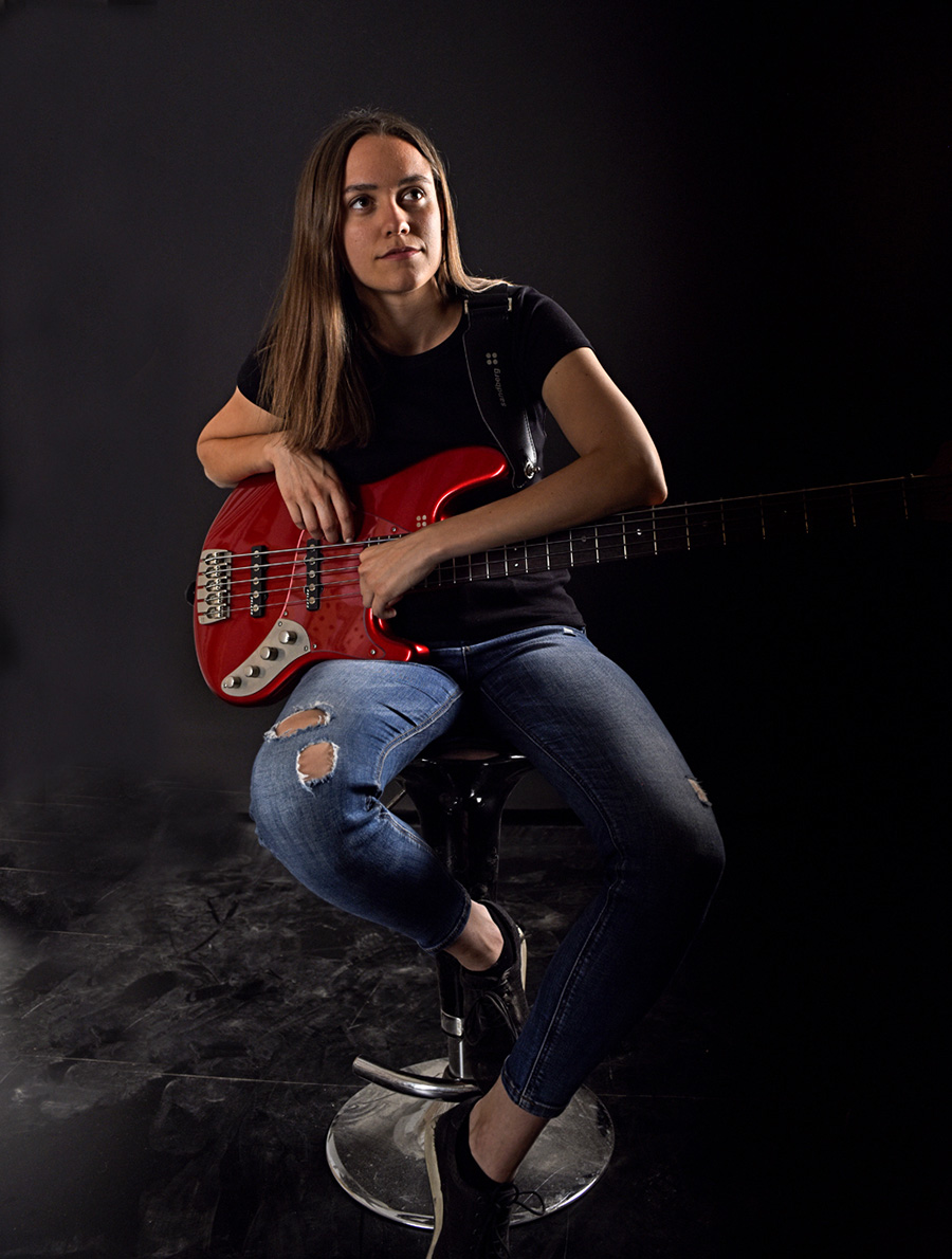 Bass Professor 1/2021. Story: Julia Hofer