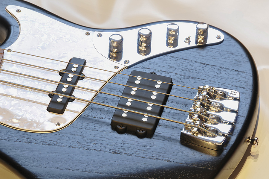 Bass Professor 1/2021. Test: Sandberg California TM SL