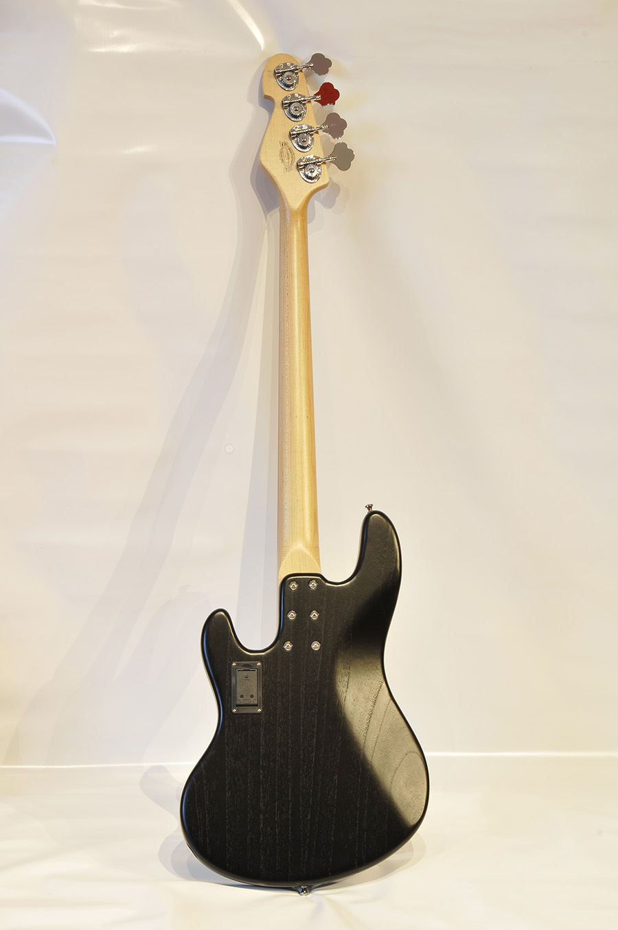 Bass Professor 1/2021. Test: Sandberg California TM SL