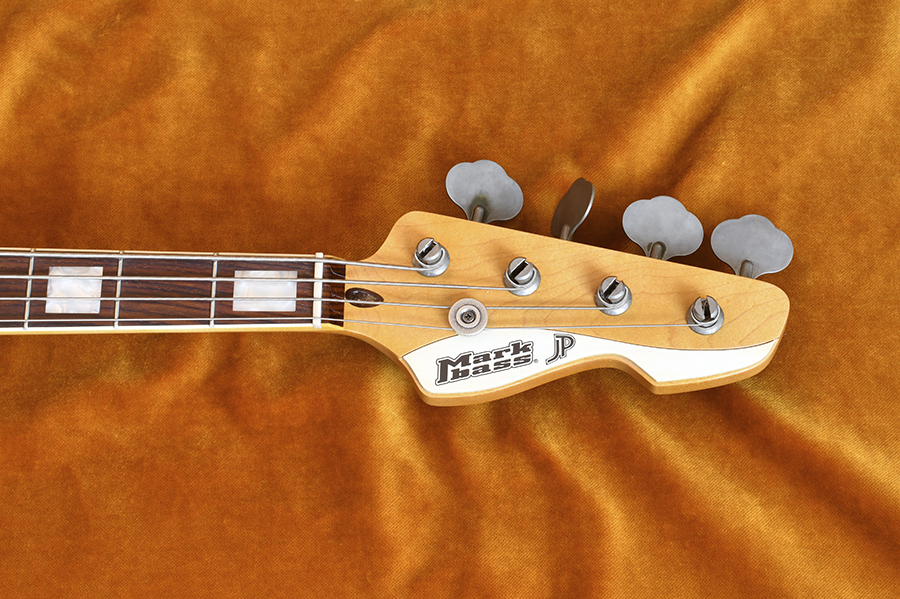 Bass Professor 2/2021, Test: Markbass JP White Battered 4 VG RW Bass Professor 2/2021, Test: Markbass JP White Battered 4 VG RW