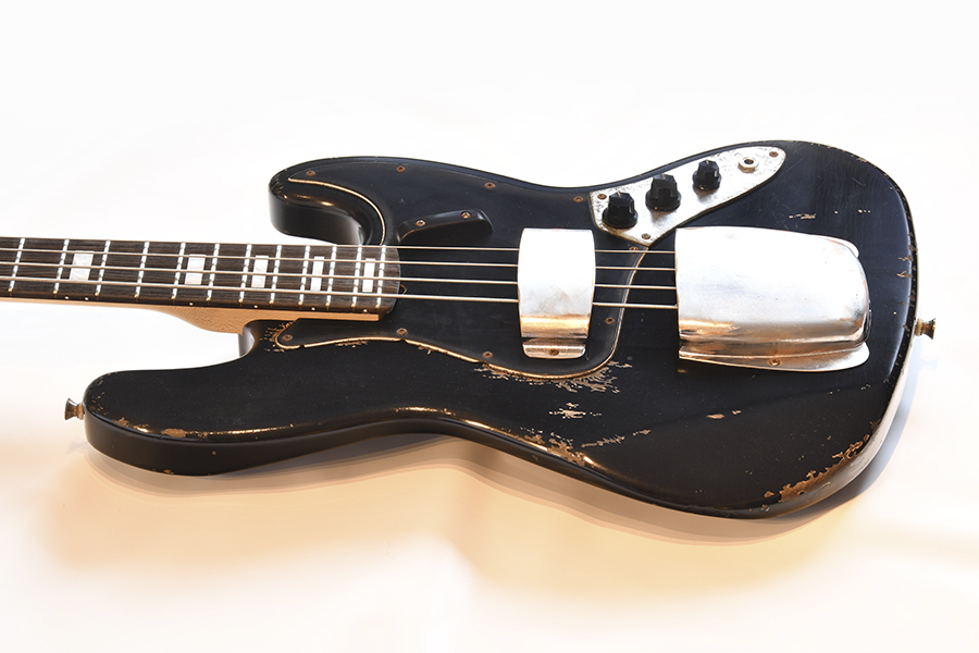 Bass Professor 2/2021, Ausgabe 105. Test: Rabenberger Le Colibri und Blackbird 