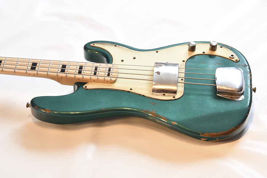 Bass Professor 2/2021, Ausgabe 105. Test: Rabenberger Le Colibri und Blackbird 