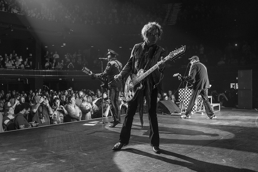Story: Tom Petersson – Cheap Trick