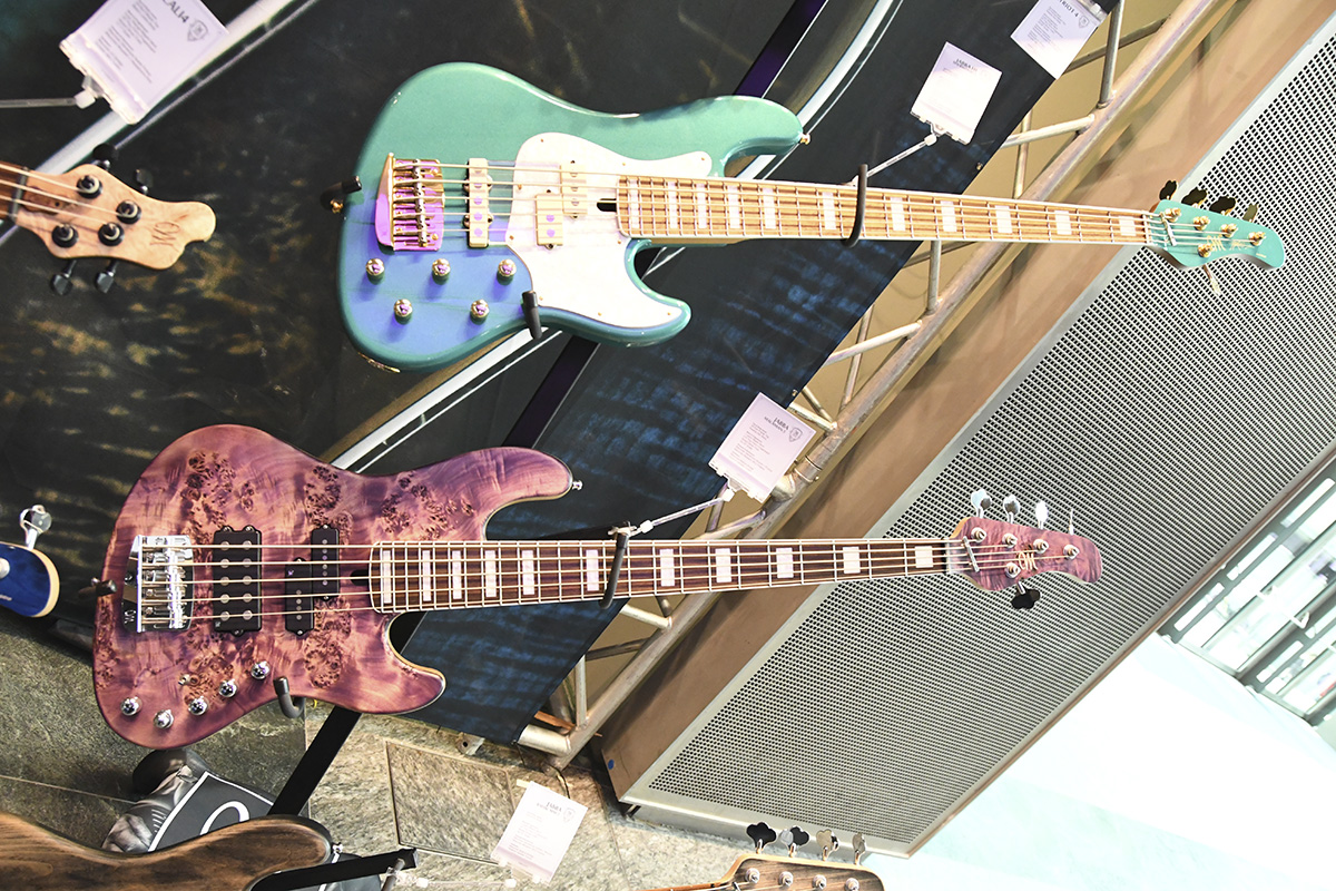 Mayonnes Custom Basses