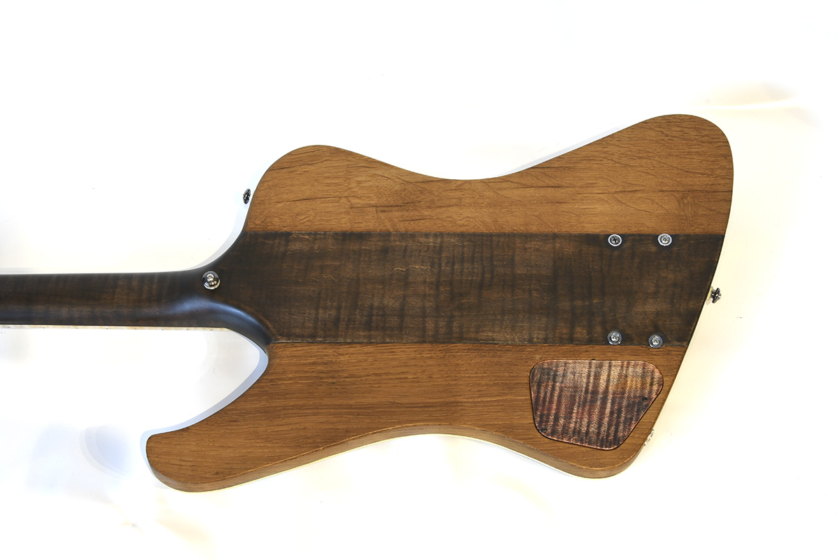 Bass Professor 2/2022, Test: Rabenberger Church Bird Le Merle 750