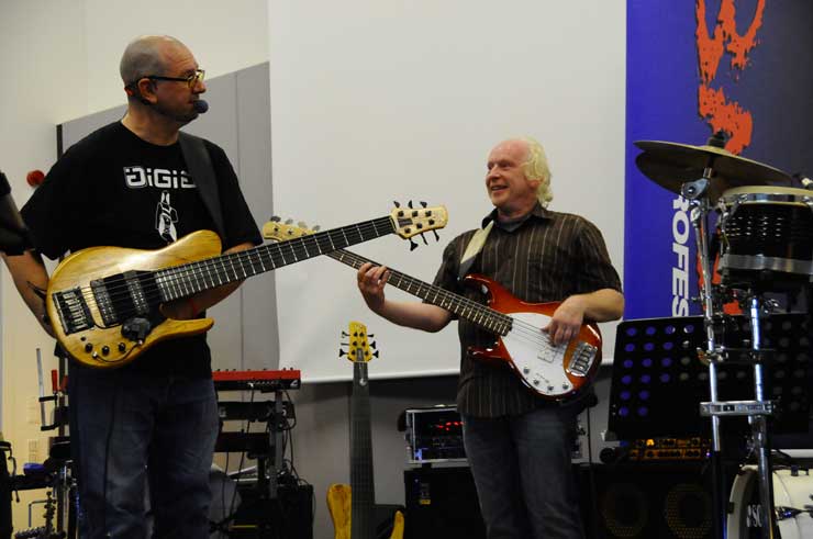 Feel the Bass 2013 Mannheim Popakademie - Bass Professor - Hartmut Hillmann Band